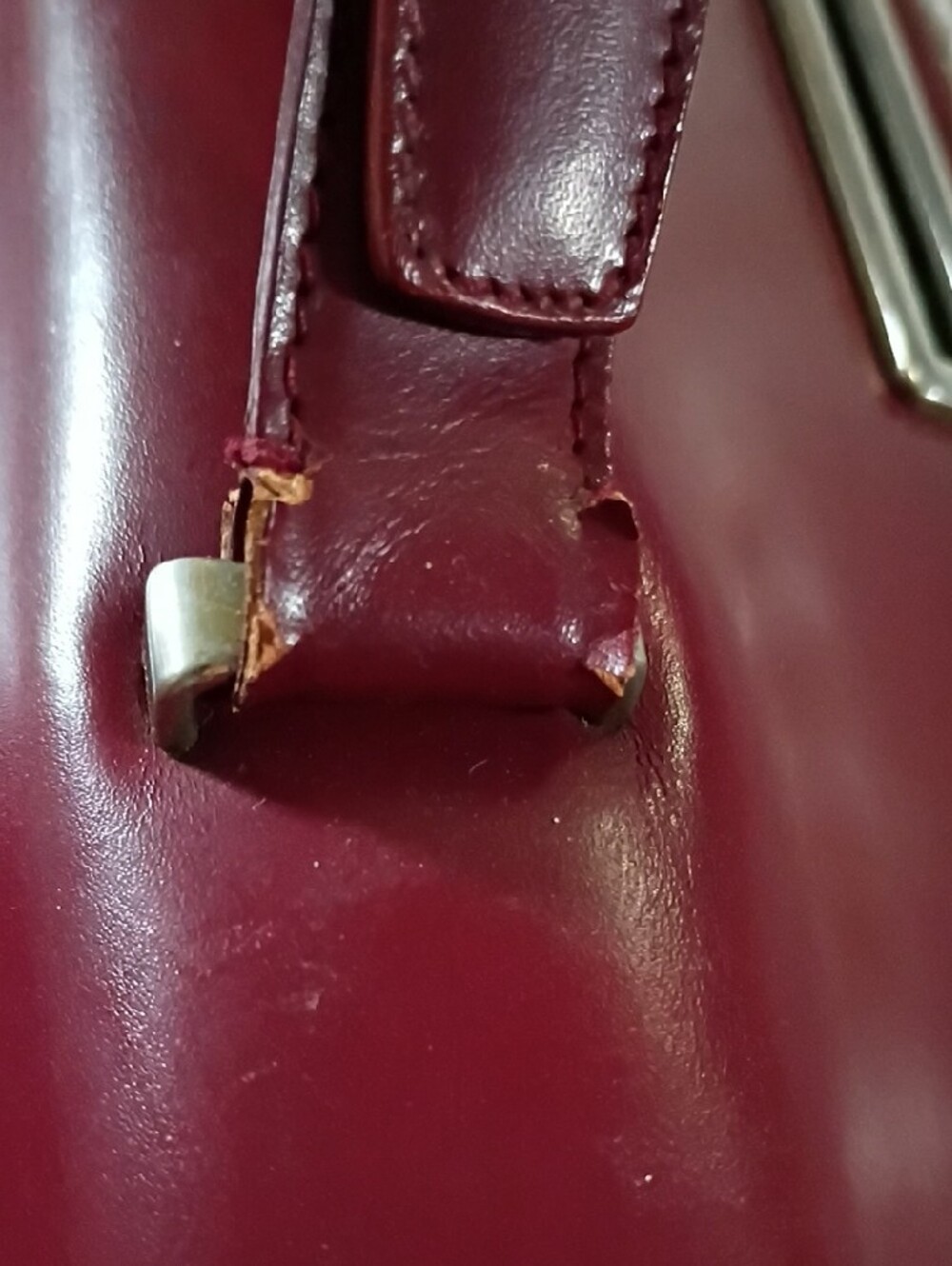 Prada Vitello Lissato Top Handle Bag in a rich Borolo (burgandy) - Picture 9 of 11